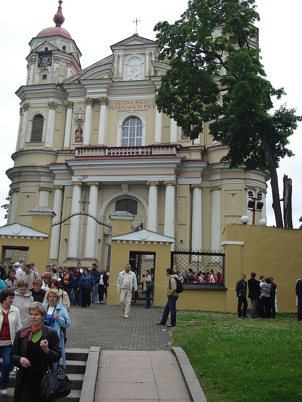 litwa09_12.jpg - Wilno - kościół św. Piotra i Pawła
