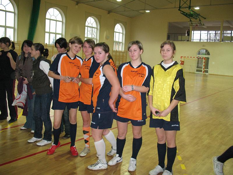 IMG_4504.JPG - Zawody powiatowe w piłkę nożną halową dziewcząt szkół ponadgimnazjalnych w Opolu Lubelskim
