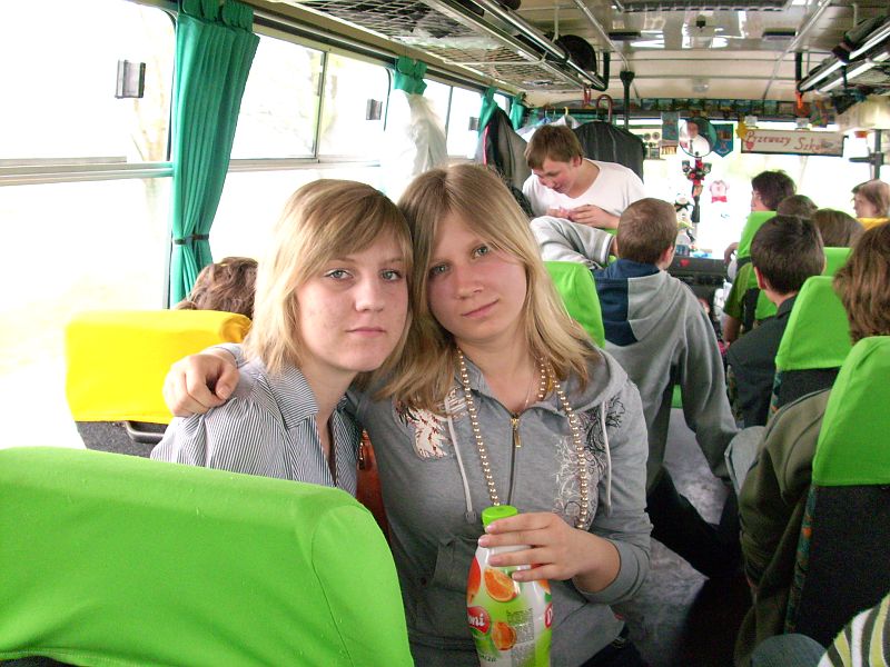 warsz08_04.jpg - W autobusie, w drodze do Warszawy