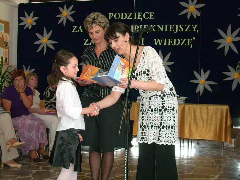 zakon_sp08_39.jpg - Rozdanie nagród i dyplomów